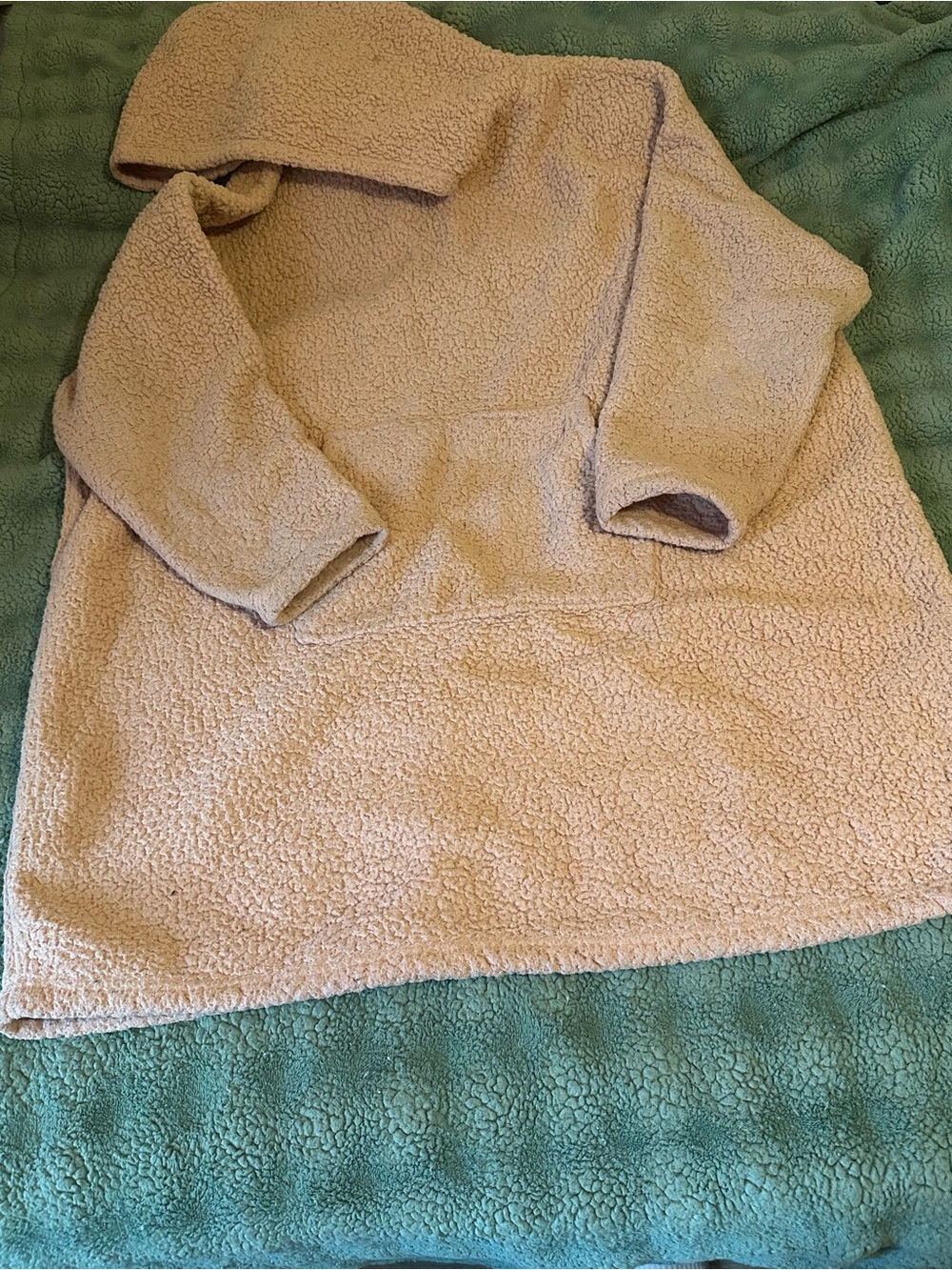 VICTORIA’S SECRETPINK Women Cozy Sherpa Jacket in ROSE- Soft Warm Layer